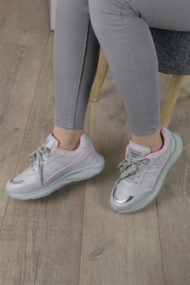 Aymood Bağcıklı Kadın Spor Ayakkabı